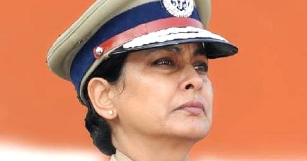 From First Female Police Officer Of MaharashtraTo Investigator With Indian Central Bureau