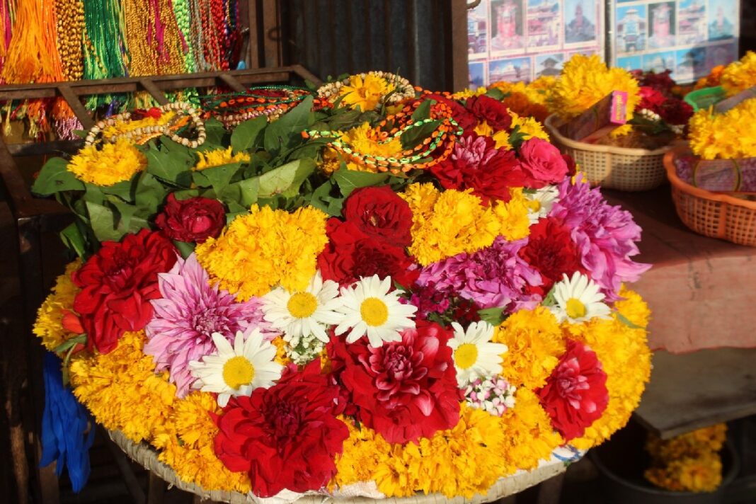 Flower shops outside temples