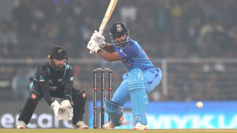 India Clinches a Series-levelling Victory against New Zealand in Last Over Thriller