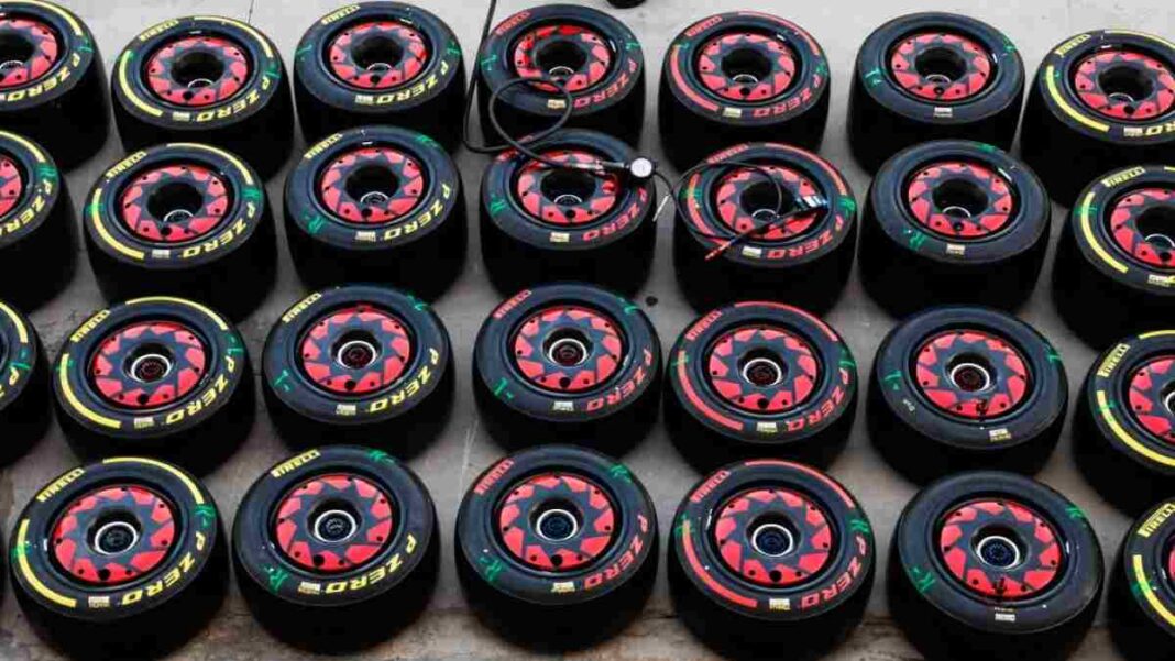 F1 Hamilton Pirelli tyre