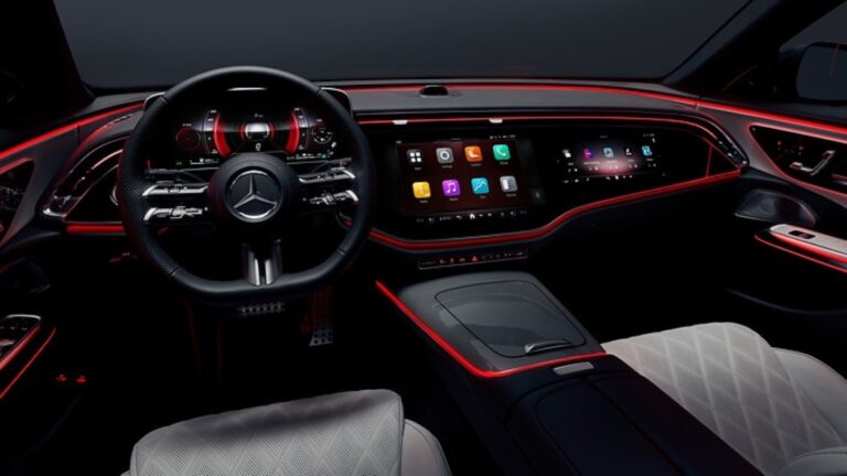 Mercedes Teases the Next-generation E-Class with an Impressive Interior