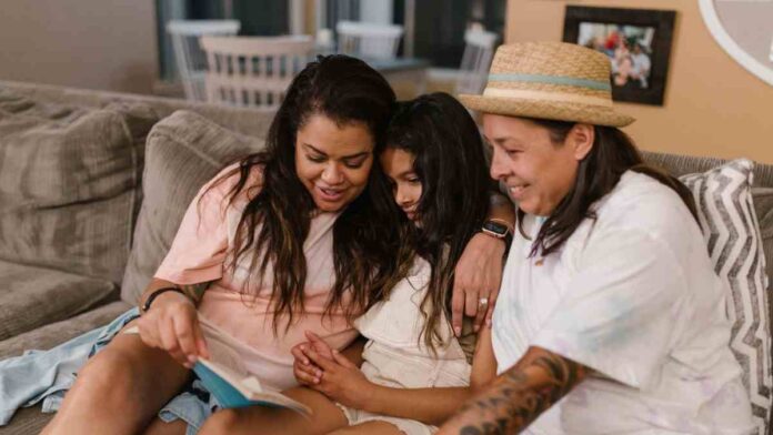 Same-sex parents Crowd Milan