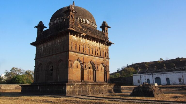 The Legend of Malik Ambar: From Slave to Kingmaker