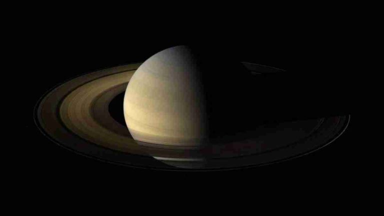 Understanding the Celestial Dance: The Enchanting 4:1 Resonance Unveiled between Jupiter and Saturn 