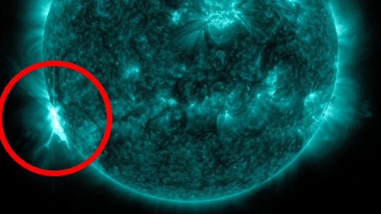 Covert Solar Flare Unleashes Powerful Burst, Triggering Radio Blackouts across America
