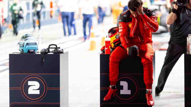 Carlos Sainz Secures Back-to-Back Poles in Spectacular Singapore Grand Prix Qualifying