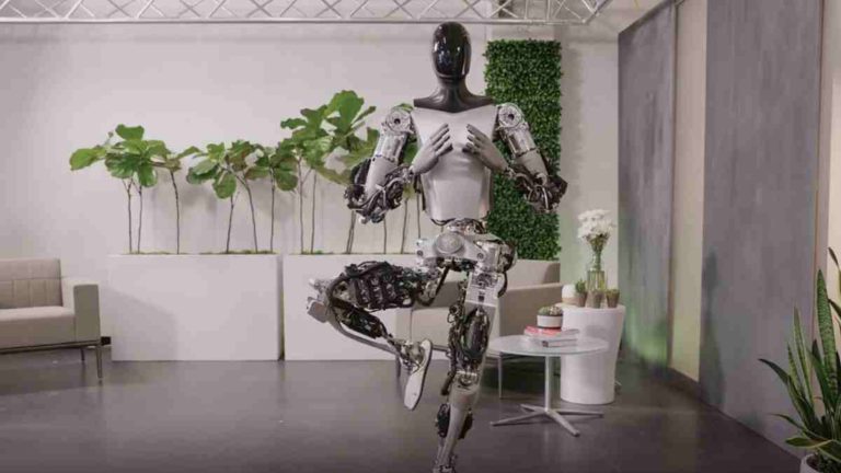 Tesla’s Optimus Robot Strikes a ‘Namaste’ Pose, Ignites Calls for Indian Expansion