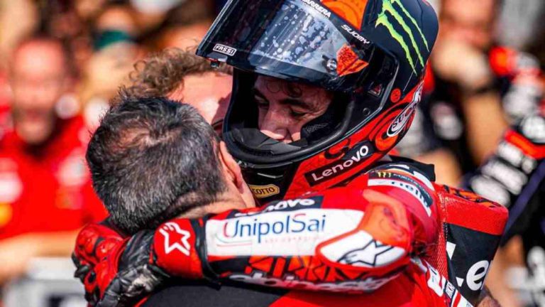 Bagnaia Triumphs in Thrilling Comeback, Seizes Championship Lead